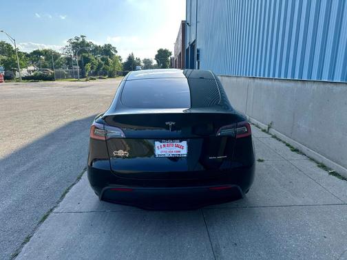 2020 Tesla Model Y Long Range