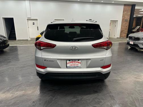 2018 Hyundai TUCSON SEL Plus