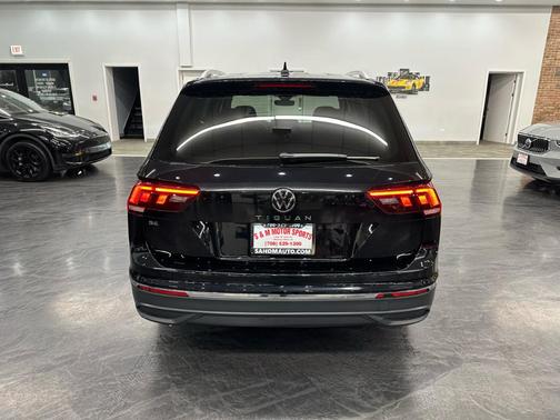 2024 Volkswagen Tiguan 2.0T SE