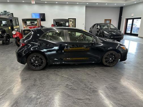 2023 Toyota Corolla Hatchback XSE