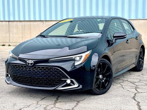 2023 Toyota Corolla Hatchback XSE