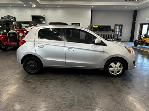 Silver 2018 Mitsubishi Mirage ES
