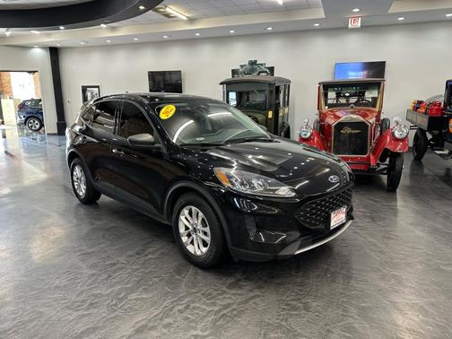 2022 Ford Escape S