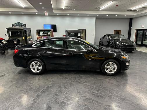 2024 Chevrolet Malibu 1FL