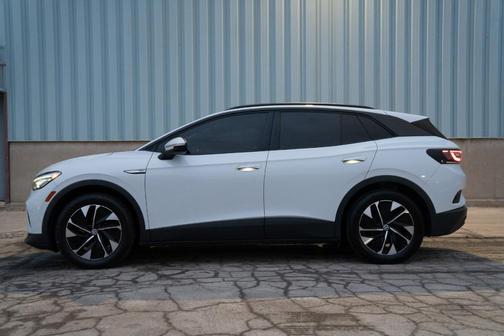 2022 Volkswagen ID.4 Pro