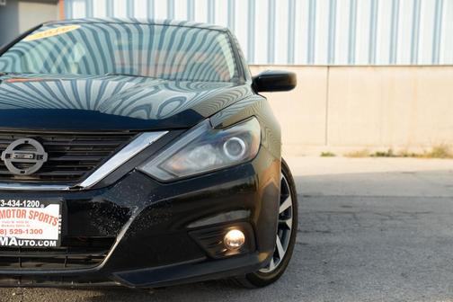 2016 Nissan Altima 2.5 SR