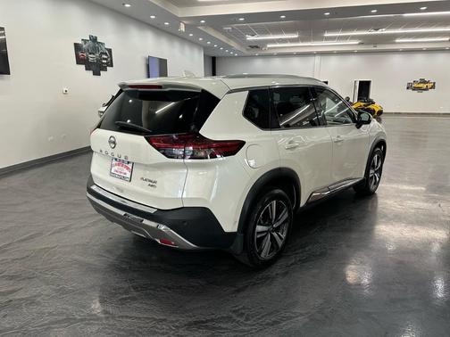 2021 Nissan Rogue Platinum
