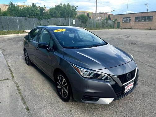 2021 Nissan Versa 1.6 SV