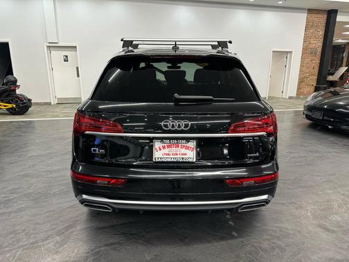 2022 Audi Q5 45 S line Premium Plus