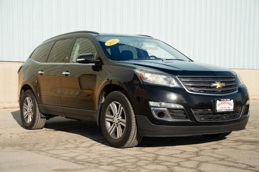 2017 Chevrolet Traverse 2LT