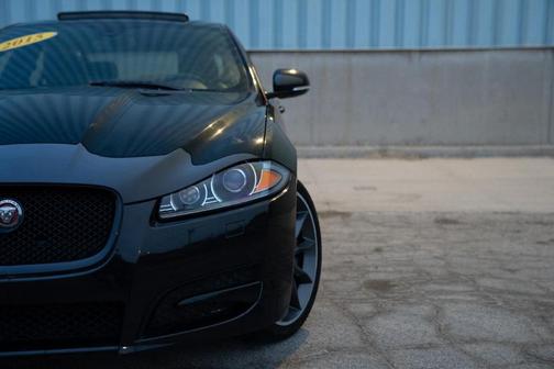 2015 Jaguar XF 3.0 Sport