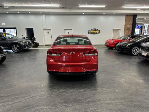 2019 Hyundai SONATA SE