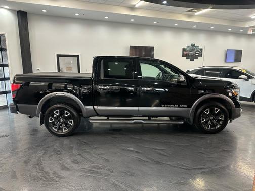 2020 Nissan Titan Platinum Reserve