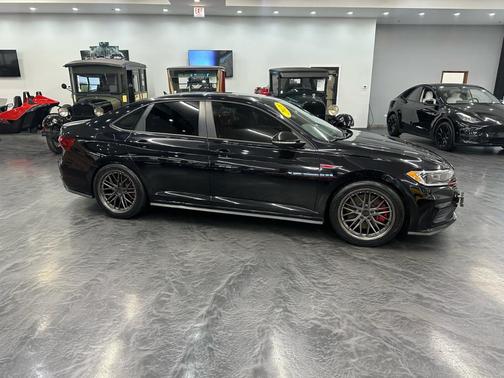 2021 Volkswagen Jetta GLI 2.0T S
