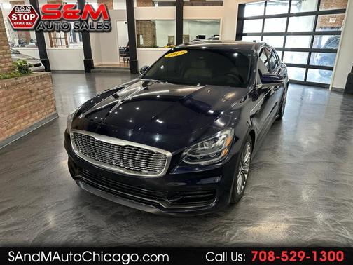 2019 Kia K900 Luxury