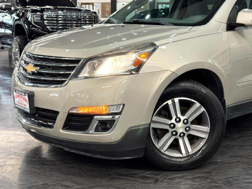 2016 Chevrolet Traverse 2LT