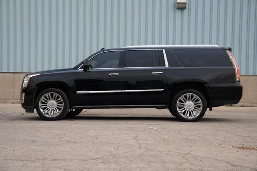 2019 Cadillac Escalade ESV Platinum