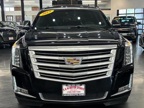 2019 Cadillac Escalade ESV Platinum