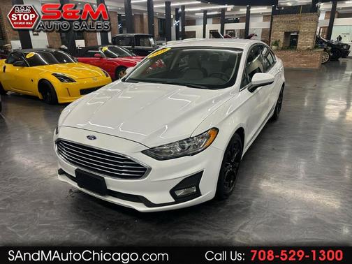 2020 Ford Fusion SE