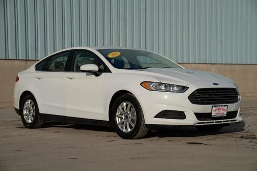 2015 Ford Fusion S
