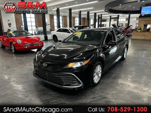 Black 2024 Toyota Camry LE