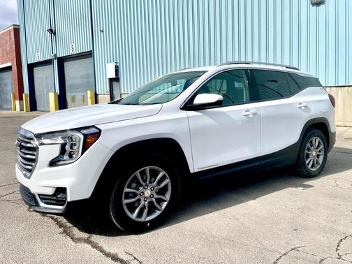 2022 GMC Terrain SLT