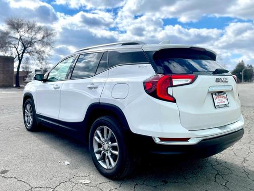 2022 GMC Terrain SLT