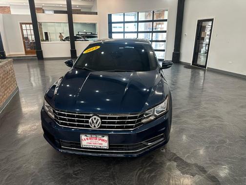 2019 Volkswagen Passat 2.0T Wolfsburg