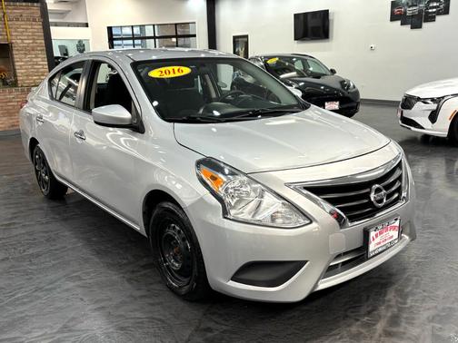 2016 Nissan Versa 1.6 SV
