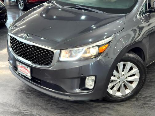 2018 Kia Sedona EX