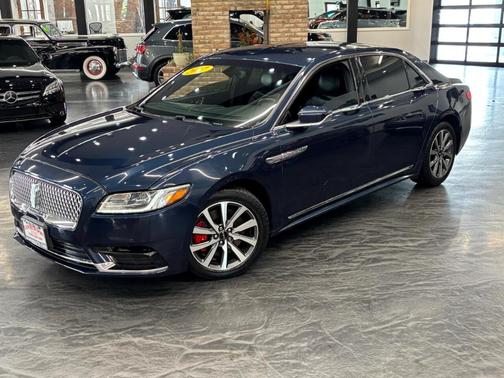 2017 Lincoln Continental Premier