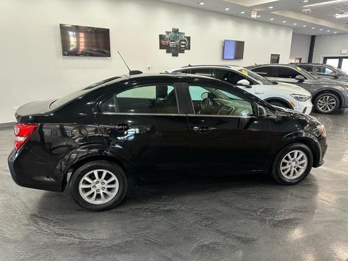 2020 Chevrolet Sonic LT