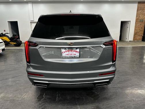 Gray 2023 Cadillac XT6 Luxury AWD
