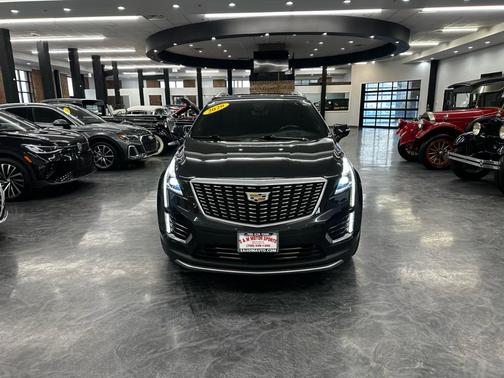 2020 Cadillac XT5 Premium Luxury