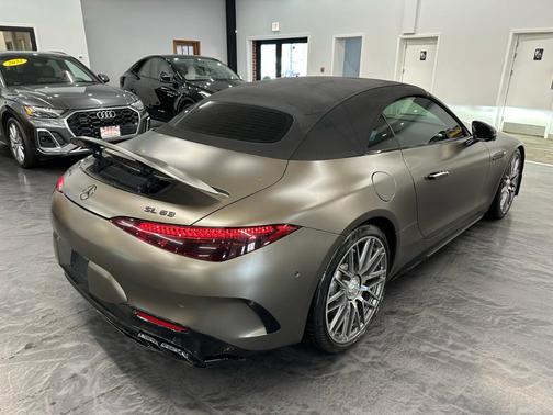 2022 Mercedes-Benz AMG SL 63 Base