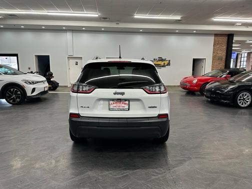 2020 Jeep Cherokee Latitude Plus