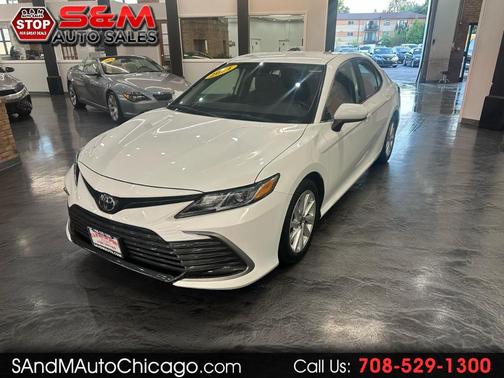 2024 Toyota Camry LE
