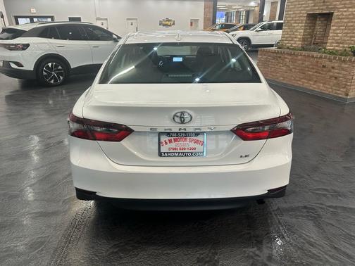 2024 Toyota Camry LE