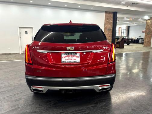 2021 Cadillac XT5 Premium Luxury