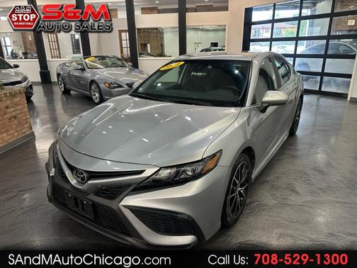 2024 Toyota Camry SE