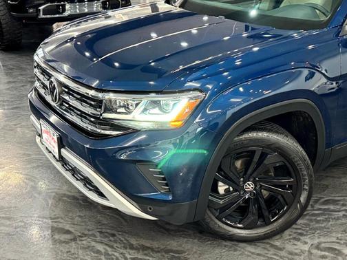 2022 Volkswagen Atlas 3.6L SE w/Technology