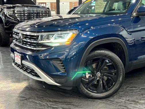 2022 Volkswagen Atlas 3.6L SE w/Technology