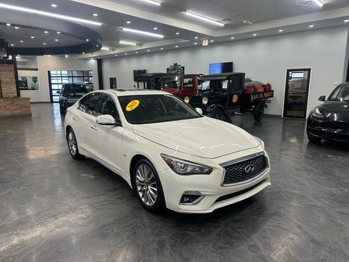 2018 INFINITI Q50 3.0t LUXE