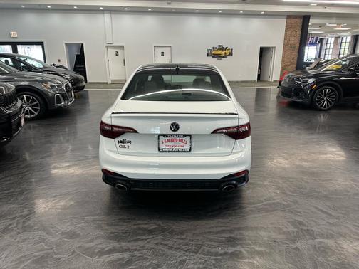 2022 Volkswagen Jetta GLI 2.0T Autobahn