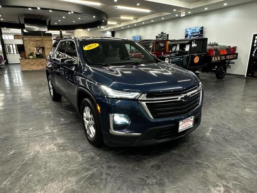 2023 Chevrolet Traverse LS