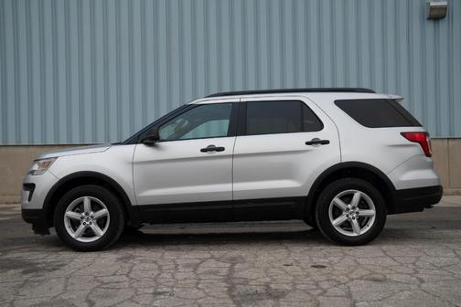 2018 Ford Explorer Base