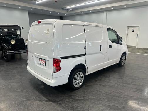 2020 Nissan NV200 SV