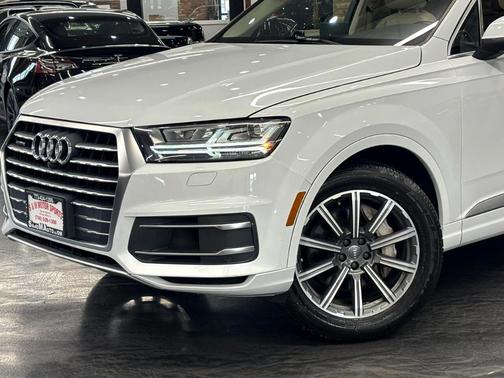 2017 Audi Q7 3.0T Premium Plus