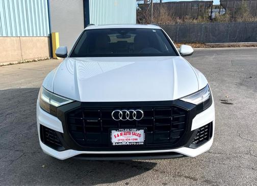 2020 Audi Q8 55 Premium