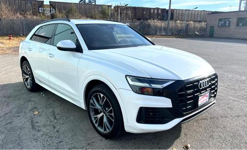 2020 Audi Q8 55 Premium